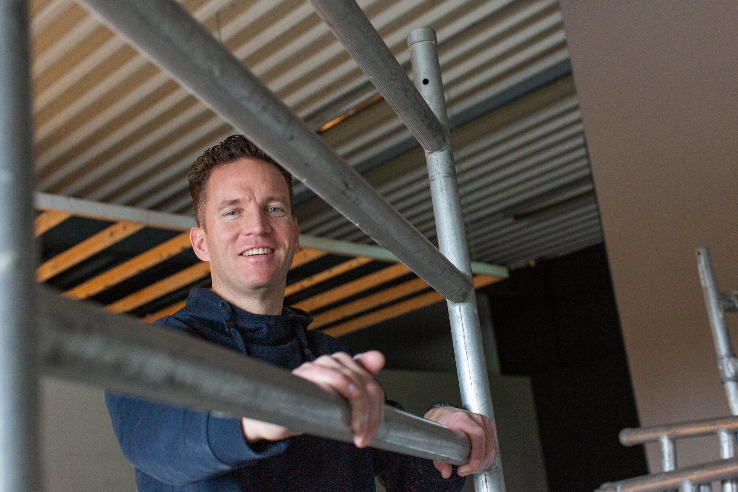Roger, timmerman bij Velthuizen Keukens en Badkamers